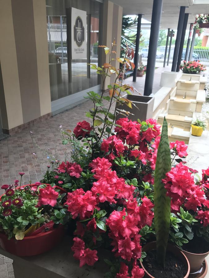 亲恩西亚别墅酒店 Villanova Mondovì 外观 照片